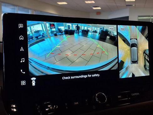 New 2026 Mitsubishi Outlander Trail Edition image 17