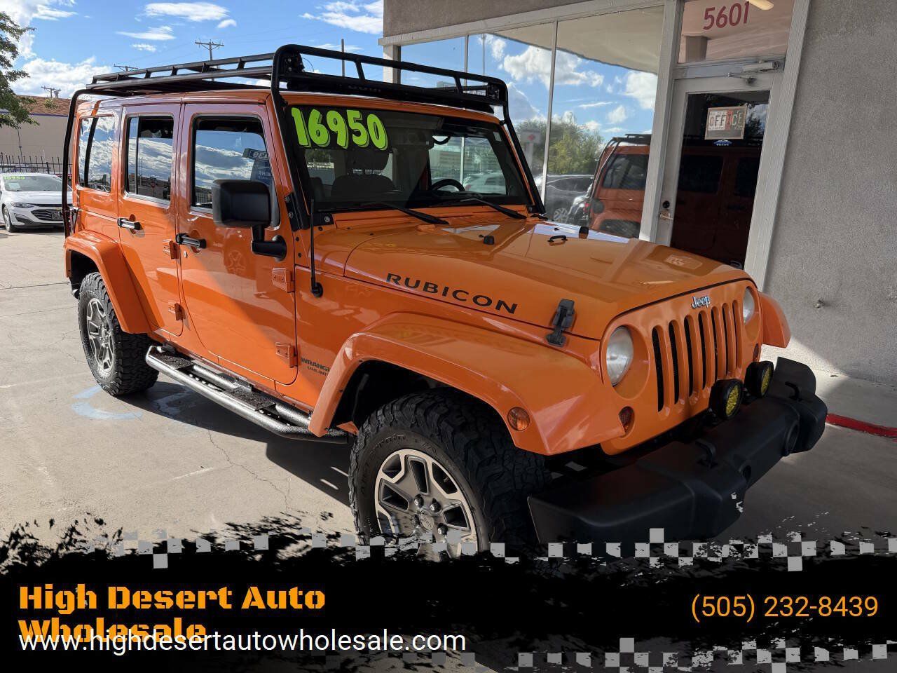 Used 2013 Jeep Wrangler Unlimited Rubicon w/ Dual Top Group AWD/4WD image 1