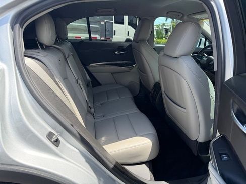 Used 2021 Cadillac XT4 Luxury FWD image 19
