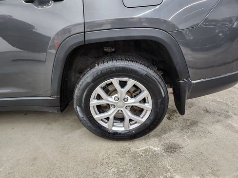 Used 2022 Jeep Grand Cherokee L Limited w/ MOPAR Finishing Package image 43