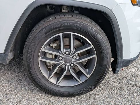 Used 2022 Jeep Grand Cherokee Limited RWD image 11