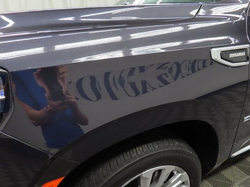 Used 2024 GMC Yukon XL Denali w/ Advanced Technology Package image 51