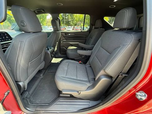 Used 2026 Chevrolet Traverse LT w/ LPO, Floor Liner Package AWD/4WD image 21