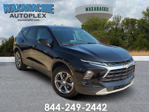 Used 2023 Chevrolet Blazer LT FWD image 1