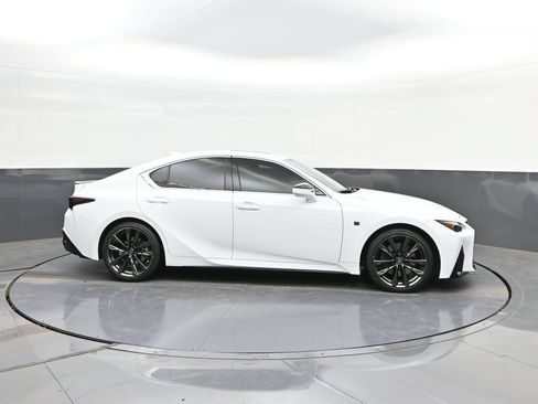 Used 2025 Lexus IS 350 F Sport RWD image 24