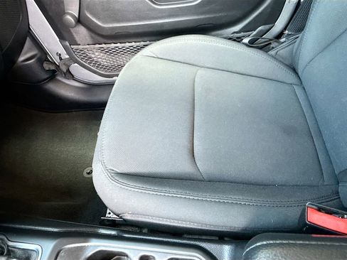 Used 2021 Jeep Wrangler Sport image 22