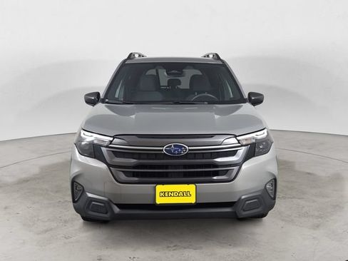 Certified 2025 Subaru Forester Premium w/ Convenience Package #1 AWD/4WD image 8