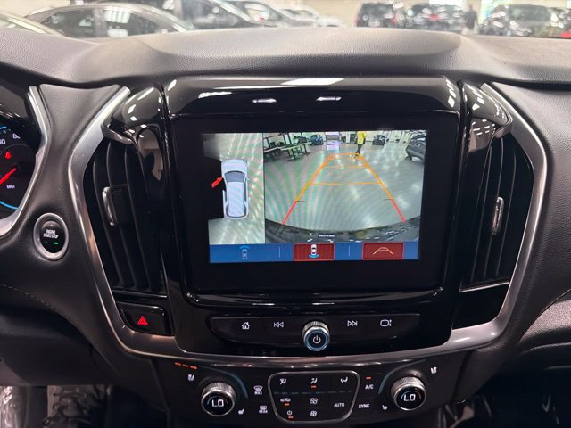 Used 2019 Chevrolet Traverse Premier w/ Driver Confidence II Package FWD image 24