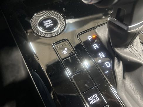 New 2025 Kia Niro EX image 21