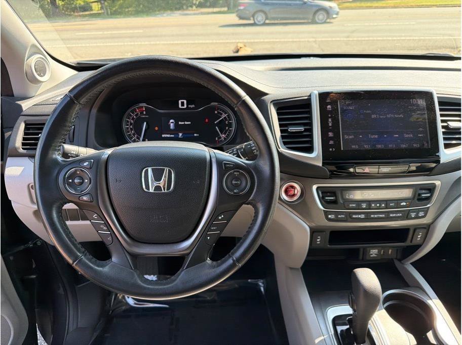 Used 2018 Honda Pilot EX-L image 16