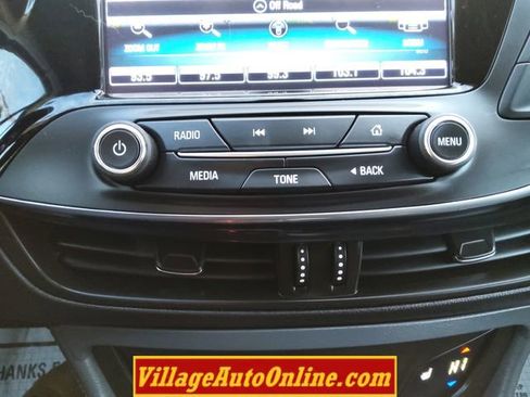 Used 2020 Buick Envision Essence image 46