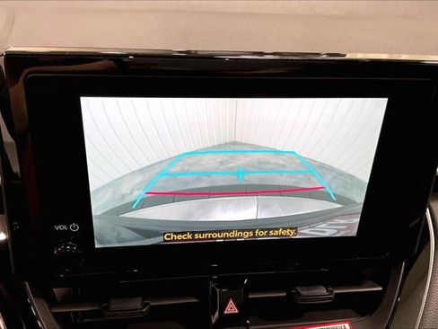 Used 2024 Toyota Corolla Cross AWD Hybrid w/ Moonroof Package image 21
