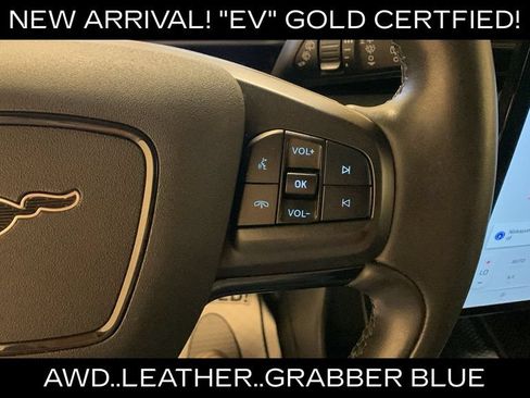 Used 2022 Ford Mustang Mach-E Select AWD/4WD image 29