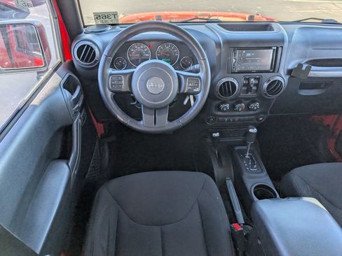 Used 2018 Jeep Wrangler Unlimited Sport S image 11