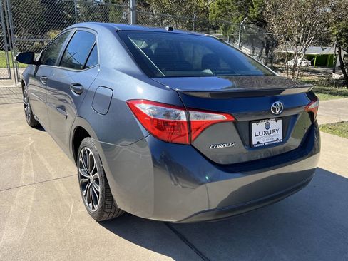 Used 2016 Toyota Corolla S Premium image 8