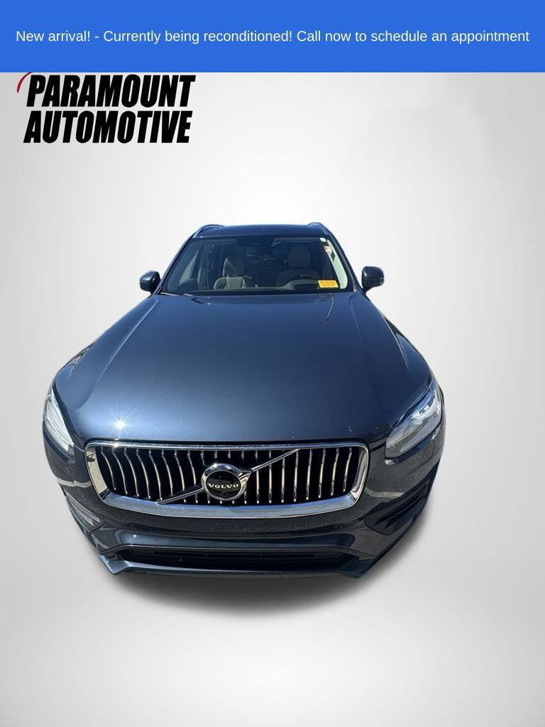 Used 2021 Volvo XC90 T6 Momentum w/ Advanced Package AWD/4WD image 1