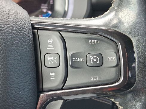 Used 2023 RAM 1500 Limited image 22