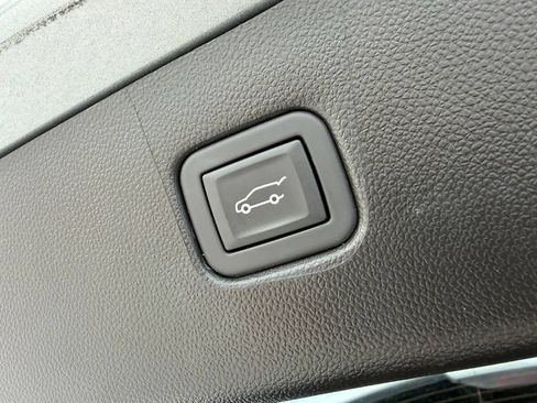 Used 2024 Chevrolet Blazer RS w/ LPO, Floor Liner Package FWD image 30