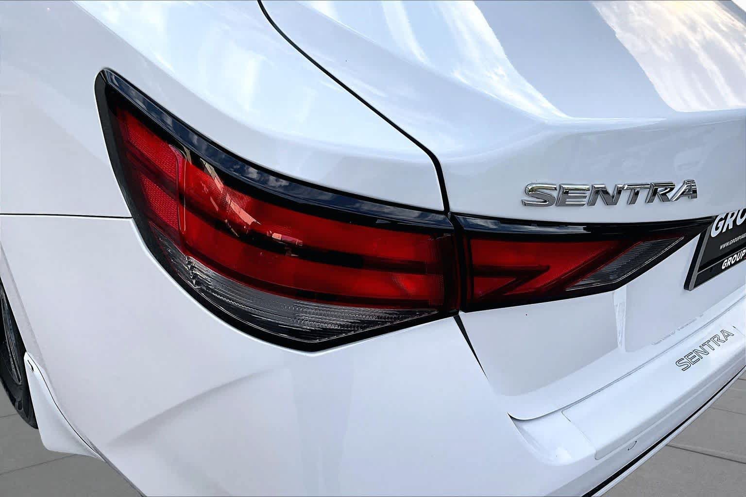 Certified 2023 Nissan Sentra SV FWD image 28
