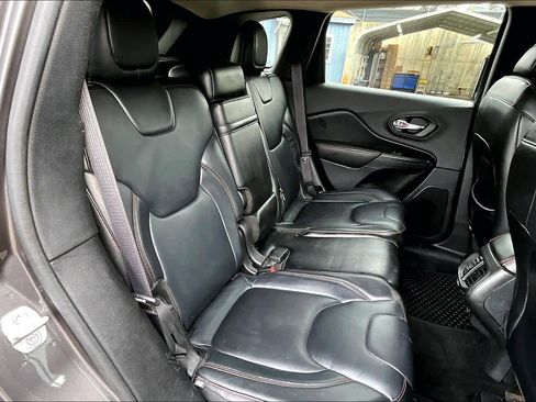 Used 2014 Jeep Cherokee Trailhawk w/ Leather Interior Group image 21