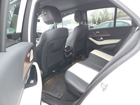 Certified 2023 Mercedes-Benz GLE 450 4MATIC image 6