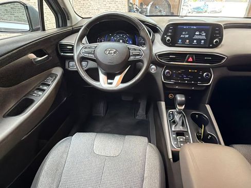 Used 2019 Hyundai Santa Fe SEL AWD/4WD image 16