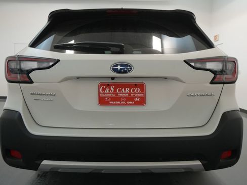 New 2025 Subaru Outback Limited image 6