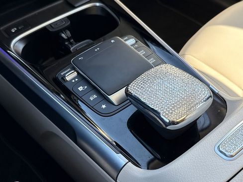 Used 2022 Mercedes-Benz GLB 250 GLB 250 image 27