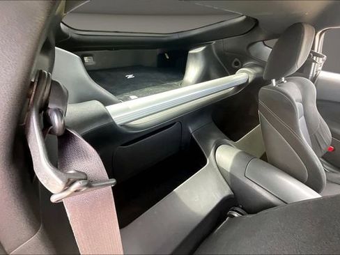 Used 2013 Nissan 370Z Coupe RWD image 23