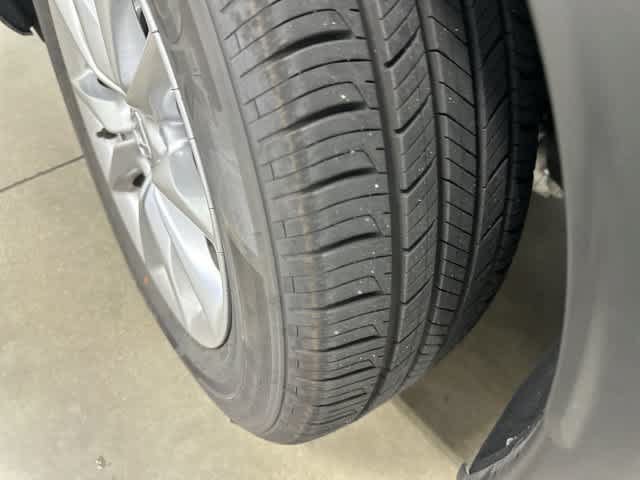 Certified 2026 Honda CR-V EX image 28