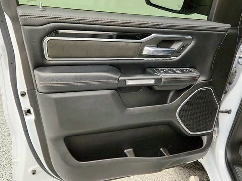 Used 2021 RAM 1500 Laramie w/ Sport Appearance Package AWD/4WD image 10