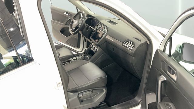 Certified 2021 Volkswagen Tiguan SEL AWD/4WD image 13