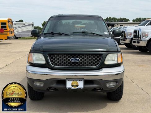 Used 2002 Ford F150 XLT AWD/4WD image 2
