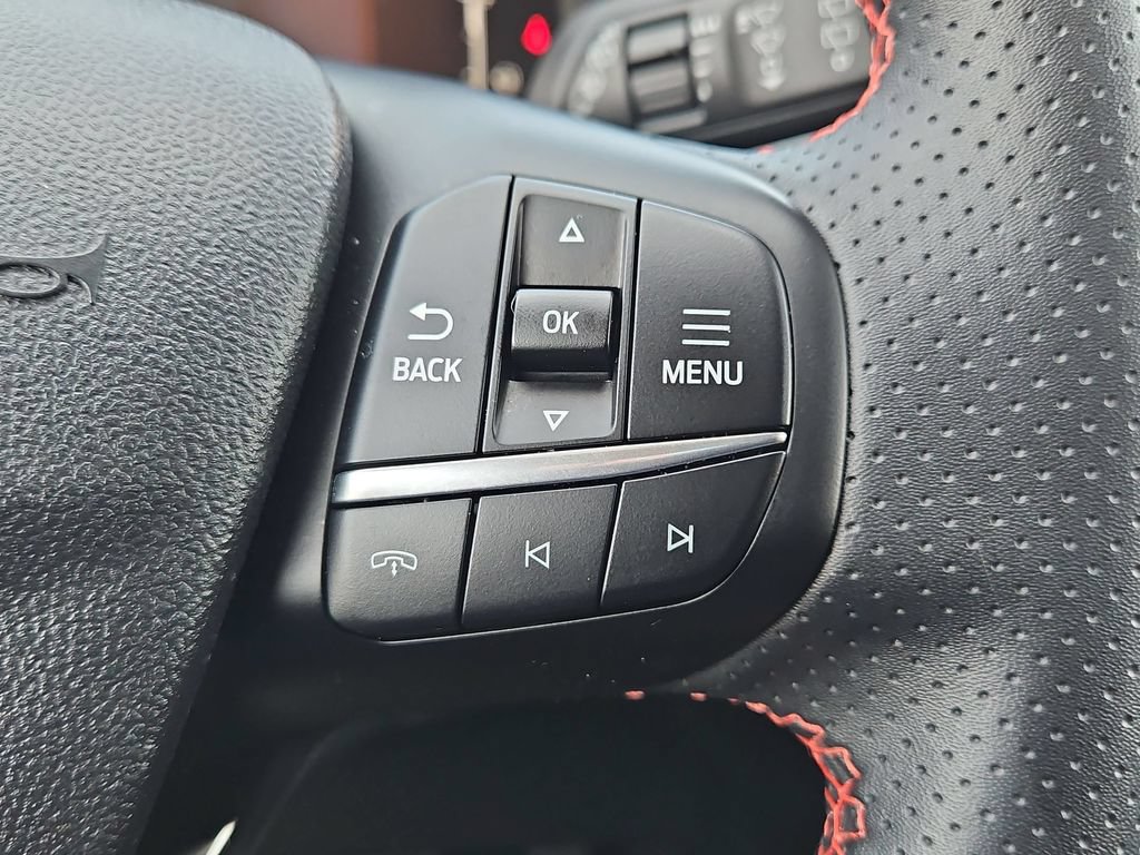 Used 2025 Ford Escape ST-Line AWD/4WD image 22