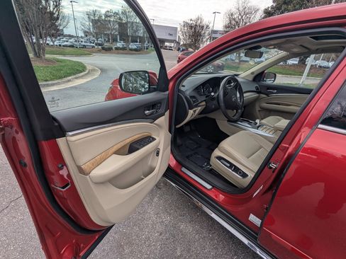 Used 2020 Acura MDX FWD w/ Technology Package image 8