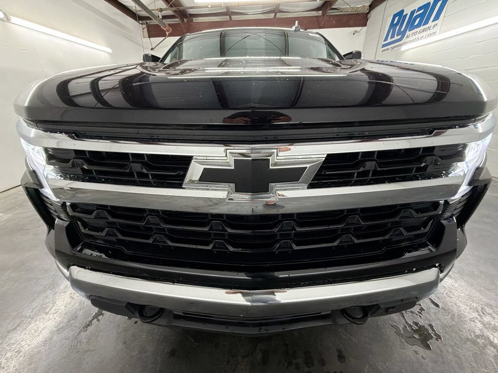 Used 2025 Chevrolet Silverado 1500 LT w/ Max Trailering Package AWD/4WD image 30