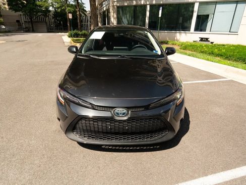 Used 2021 Toyota Corolla LE FWD image 9