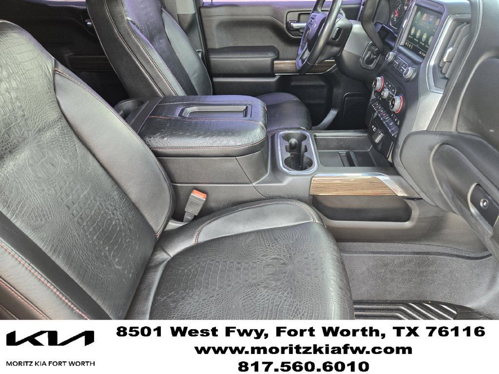 Used 2022 Chevrolet Silverado 1500 RST AWD/4WD image 13
