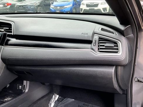 Used 2019 Honda Civic Sport image 18