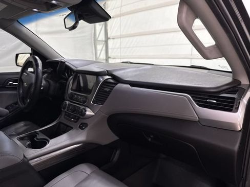 Used 2018 Chevrolet Tahoe LT RWD image 30