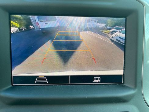 Used 2023 Chevrolet Silverado 1500 Custom image 20