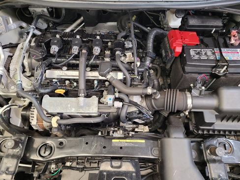 Used 2024 Nissan Versa S w/ Trunk Package image 30