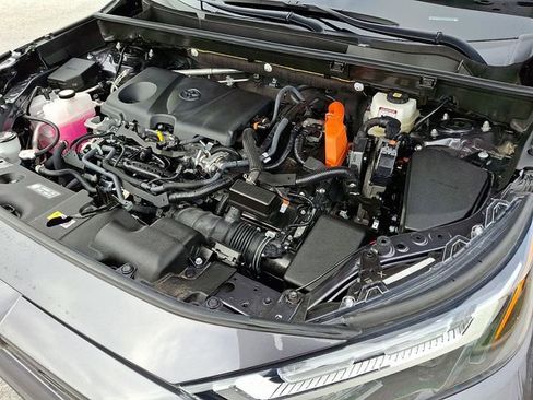 Certified 2025 Toyota RAV4 XLE w/ Convenience Package image 28