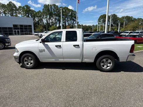 Used 2024 RAM 1500 Classic SLT RWD image 9