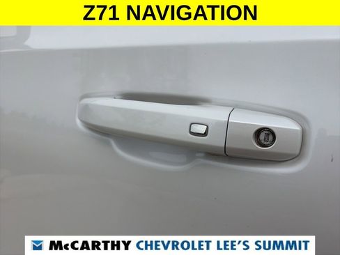 Used 2025 Chevrolet Suburban Z71 AWD/4WD image 52