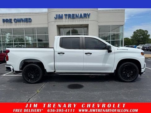 Used 2022 Chevrolet Silverado 1500 Custom w/ Safety Confidence Package RWD image 1