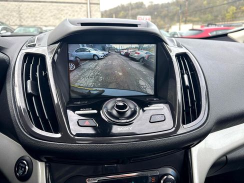 Used 2015 Ford C-MAX SEL w/ Equipment Group 302A image 11