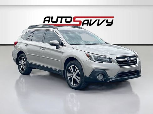 Used 2019 Subaru Outback 2.5i Limited w/ Popular Package #2 AWD/4WD image 1