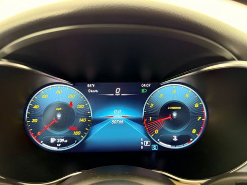 Used 2021 Mercedes-Benz C 300 Sedan image 18