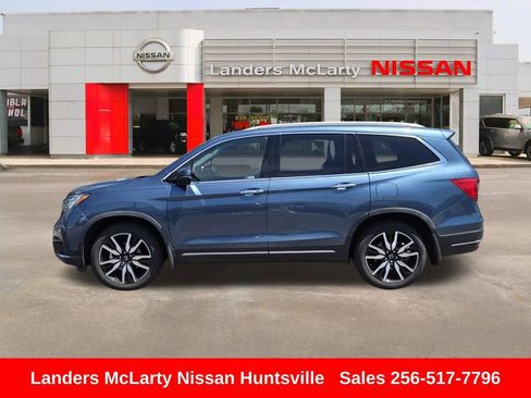 Used 2021 Honda Pilot Touring image 8